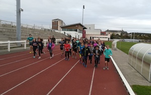 Stage d'Athlé de la Toussaint  pour les jeunes du  COS et de l'  ASEC.