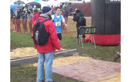 Interrégionaux de Cross à Roullet St Estèphe :  Mention très bien pour Florian et Anthony.