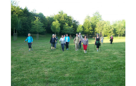Découvertes de la Marche Nordique aux portes  ouvertes du 10 et 17 juin
