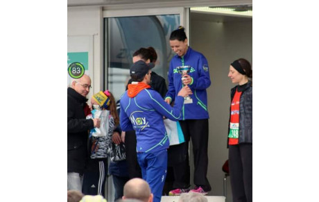 Victoire d' Evelyne Dain au Trail  du pays de Monts 