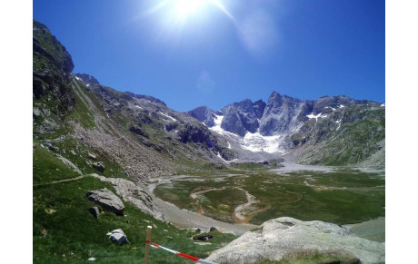 "La course des Refuges" dans les Pyrénées..... très belle perf de Maud Couillet !