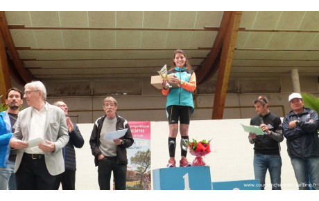 3eme place de Julie Réveillère au Trail du canal
